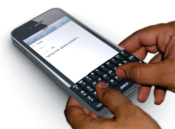 Finally A Real QWERTY Keyboard For The iPhone 4!