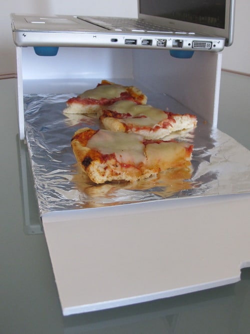 MacOven: Cook Your Food In A MacBook Microwave