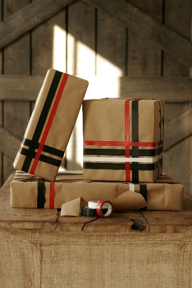 How To: Creatively Wrap Your Gifts The Recycled Way!