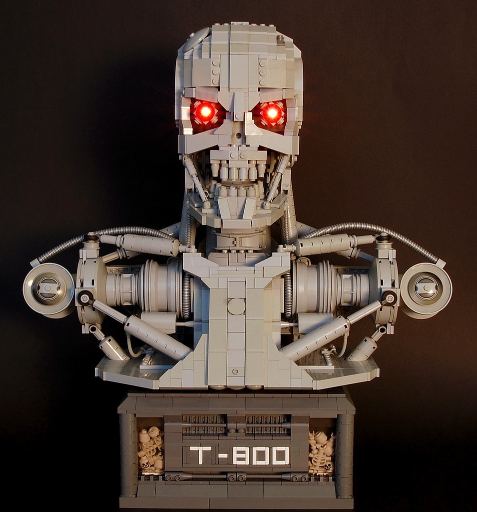 LEGO Bust: T-800 Terminator Recreated Entirely In LEGO