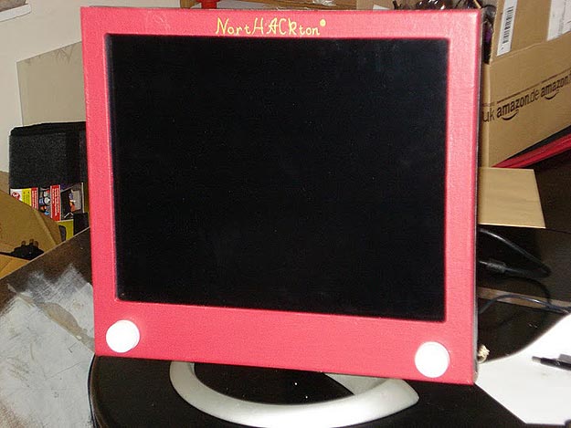 The Geeky Etch-A-Sketch Computer