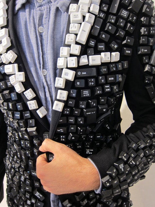 Keyboard Jacket: For Geeks Who Want To Push Buttons