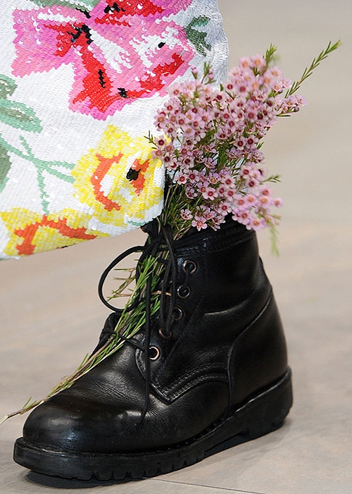 Creative Inspiration: Wear Wild Flowers In Combat Boots