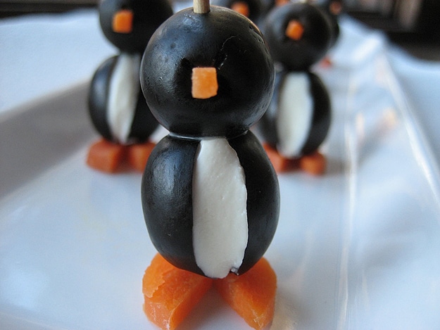 How To: Make A Black Olive Penguin