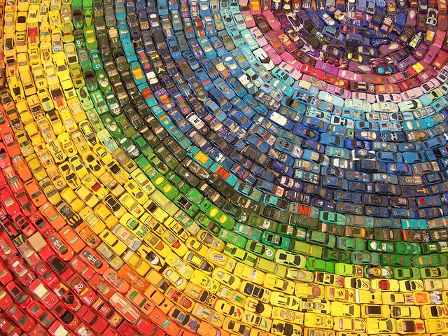 Toy Atlas Rainbow: 2,500 Hot Wheels Cars Turned Into Carpet