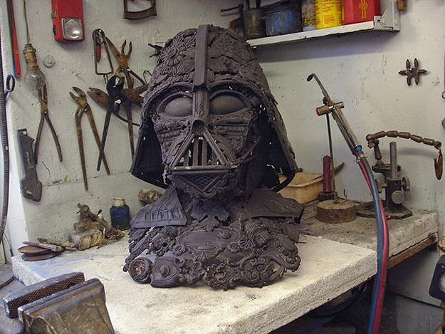 Badass Darth Vader Bust Created From Tarnished Spoons & Old Junk