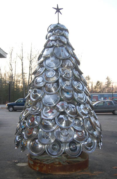 Behold The Hubcap Christmas Tree