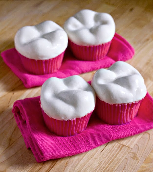 Finally! A Cupcake Design That Looks Like A Tooth