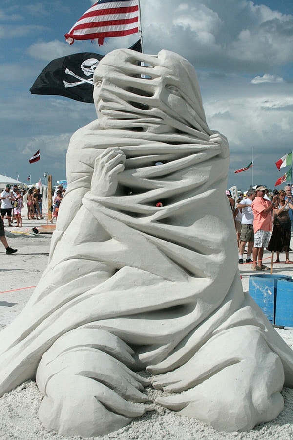 Unimaginable Surrealistic Sand Sculptures