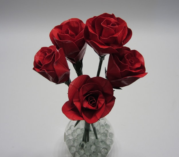 DIY Beautiful Red Roses Made From Duct Tape