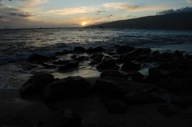 HDR Photography Explained With The Sunset In Maui