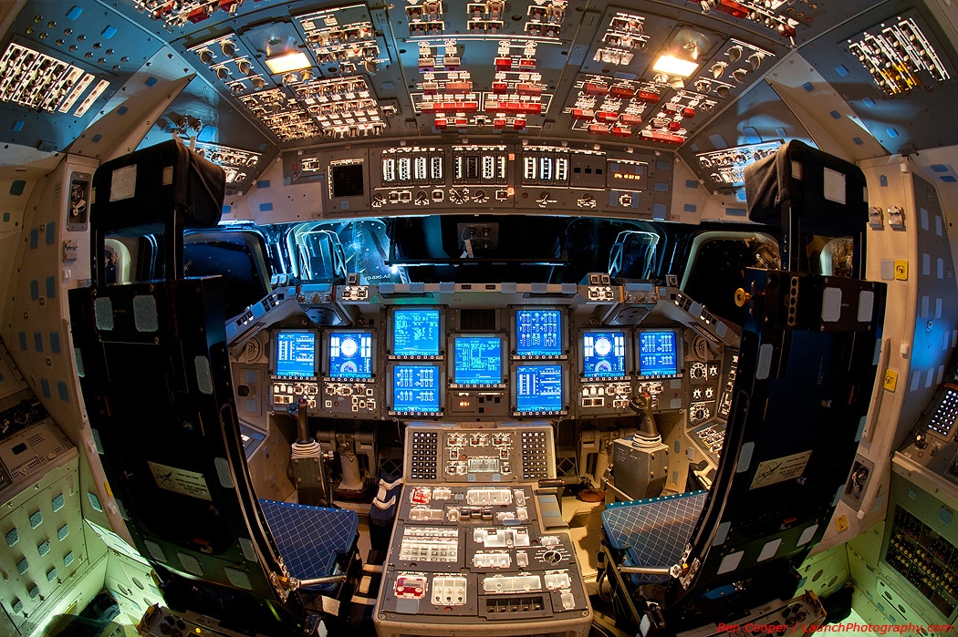 Spectacular Space Shuttle Flight Decks [10 Photos]