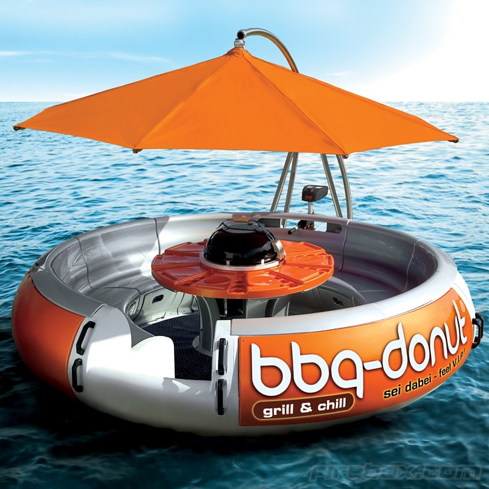 BBQ Boat Is The Ridiculous Hipster Way To Barbecue