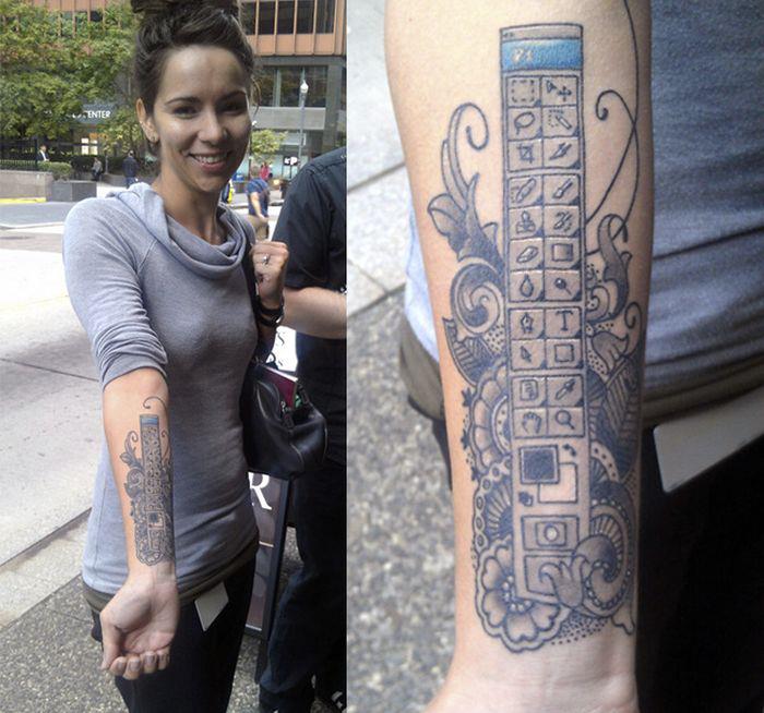 Photoshop Fan Tattoos Toolbar On Arm For Reality Photoshopping