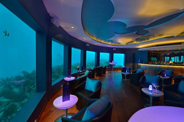 World’s First Underwater Bar & Club For The Non Seasick