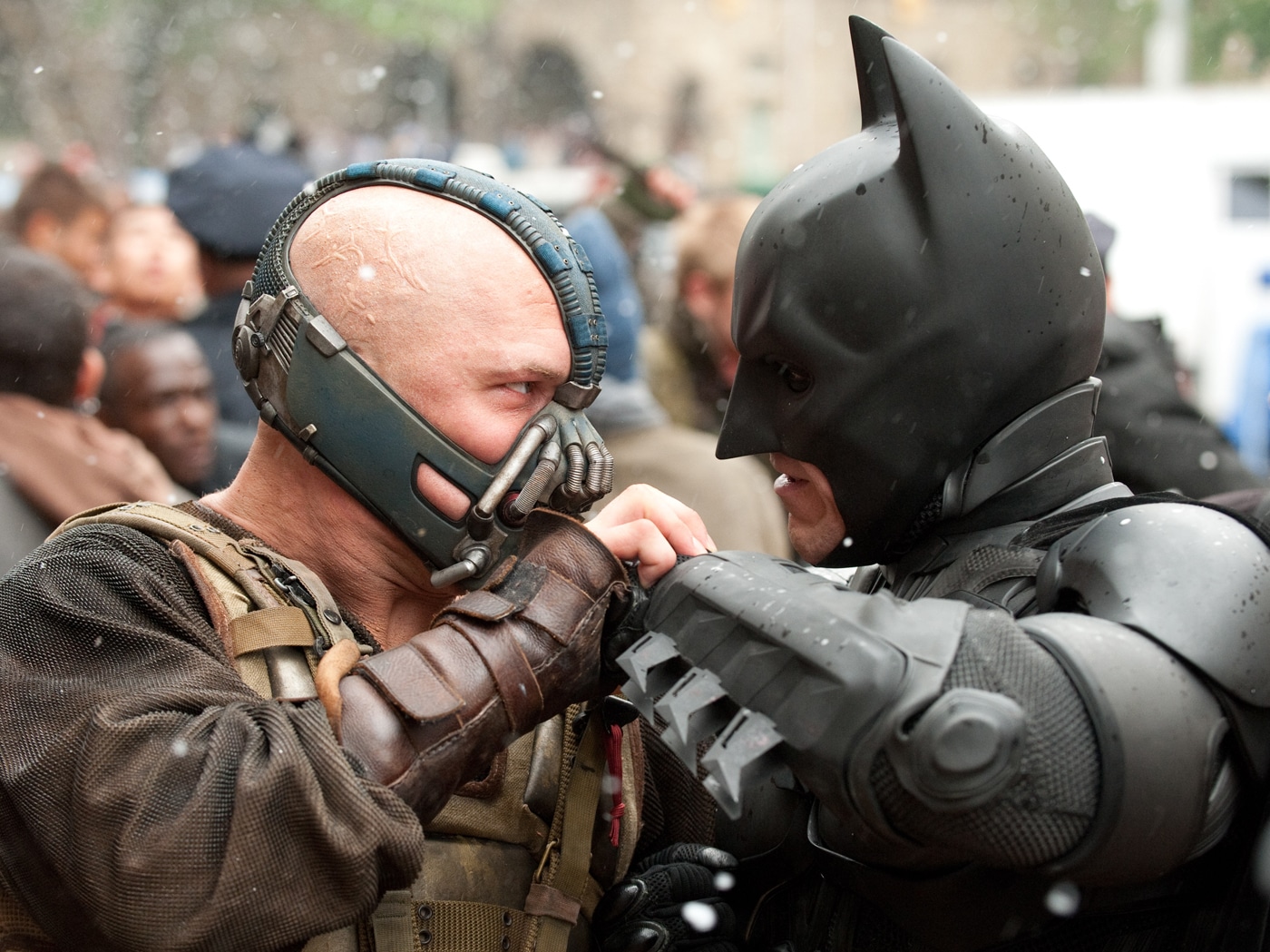Comic Books vs. Films: Should Fans React To The Inaccuracy?