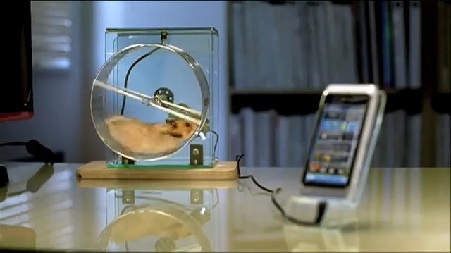 Hamster Smartphone Charger Provides Free Energy