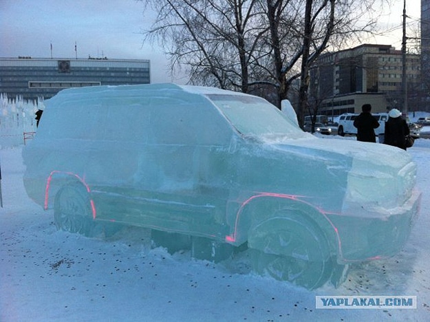 You Don’t See This Everyday: Full Size Toyota Land Cruiser Ice Carving