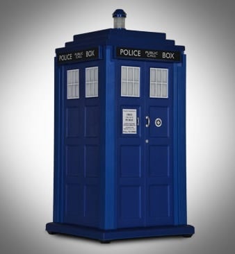 Calling All Humanoid Aliens: This Is The Officially Licensed TARDIS PC