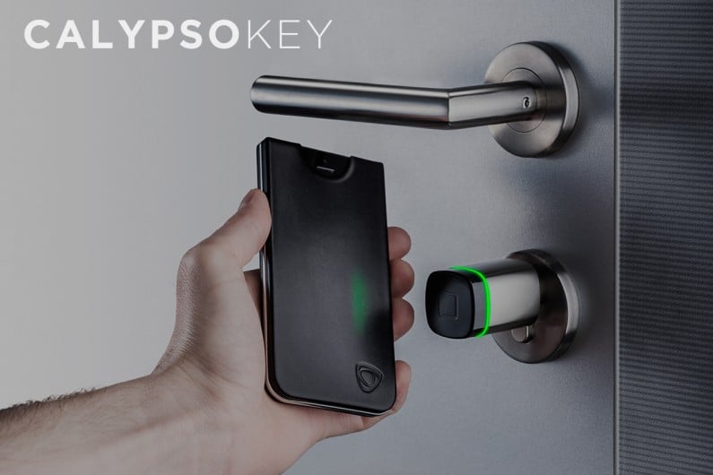 CalypsoKey Adds An NFC Case & Functionality To The iPhone