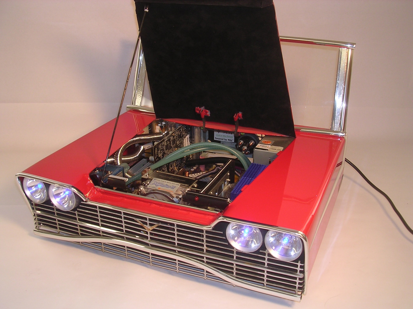 Retro Hotrod PC Case Inspired By The Christine Car From The 1983 Movie