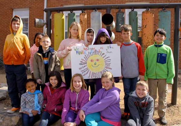 4th Grade Students Crowdfund A Solar-Powered Classroom On Kickstarter