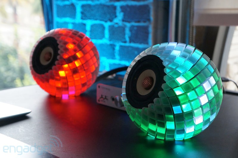 Custom 3D Printed Speakers Give You An Audioreactive LED Light Show