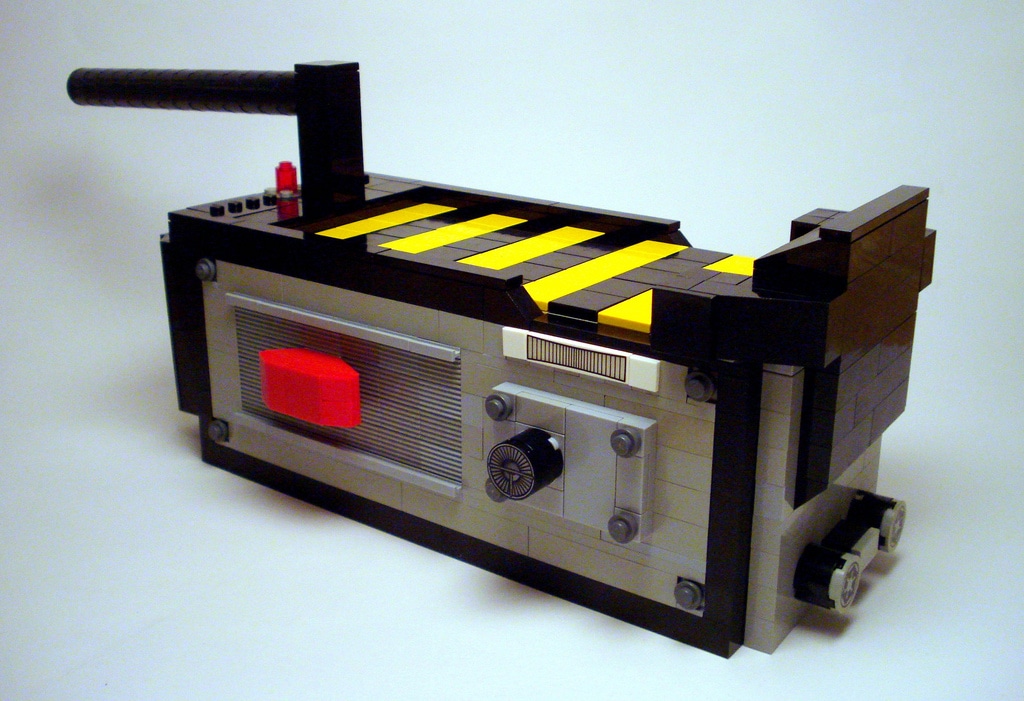 Ghostbusters Movie Scene & Ghost Trap Recreated In LEGO