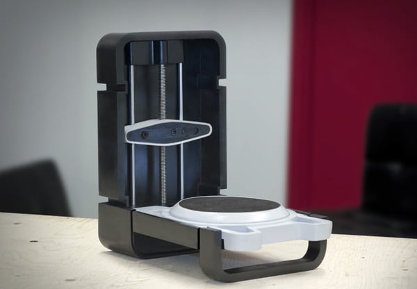 Compact Laser 3D Scanner For 3D Printing Aficionados