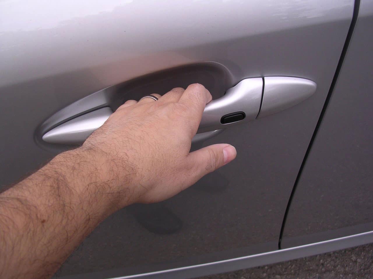 Tech Device Emerges That Allows Criminals To Unlock Keyless Cars