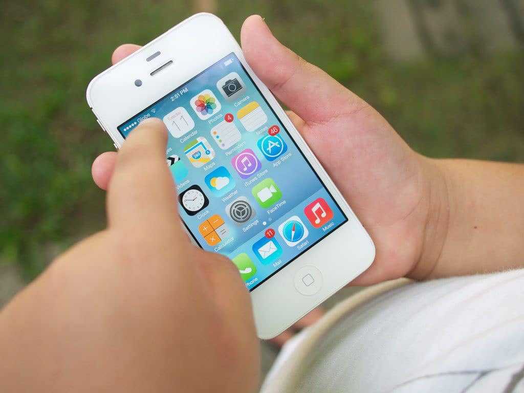 How To: Block Phone Numbers, Texts & FaceTime Calls Using iOS 7