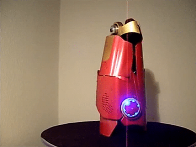 Guy Creates Fully Functional Iron Man Laser Glove
