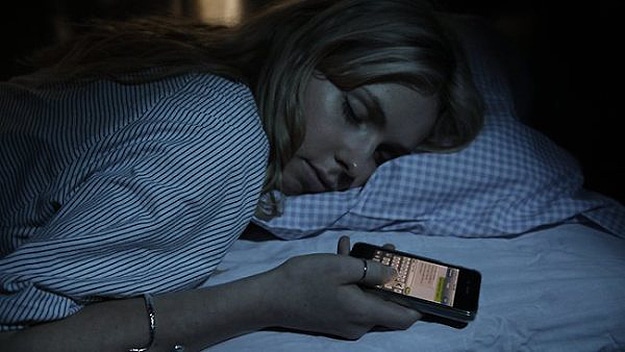 Sleep Texting: How To Avoid This New Ailment Affecting Geeks