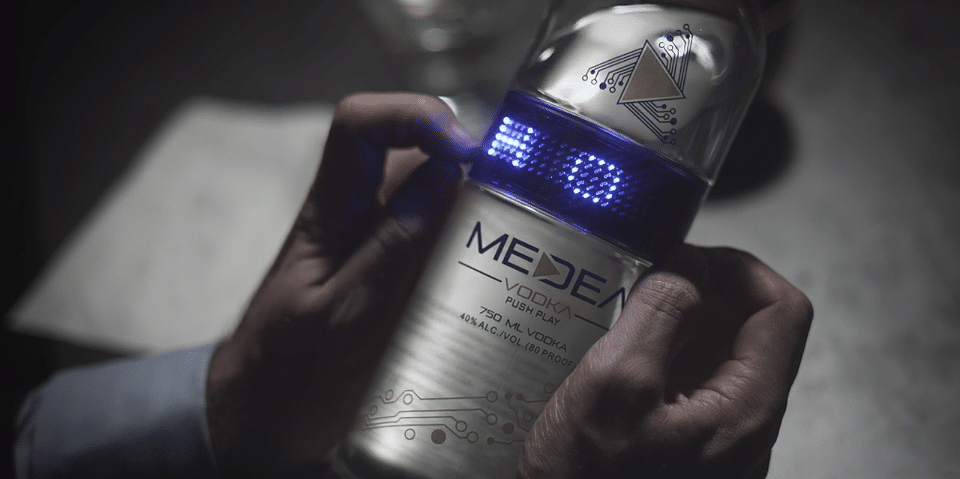 Medea’s LED Bottle Can Be Reprogrammed To Fit The Evening