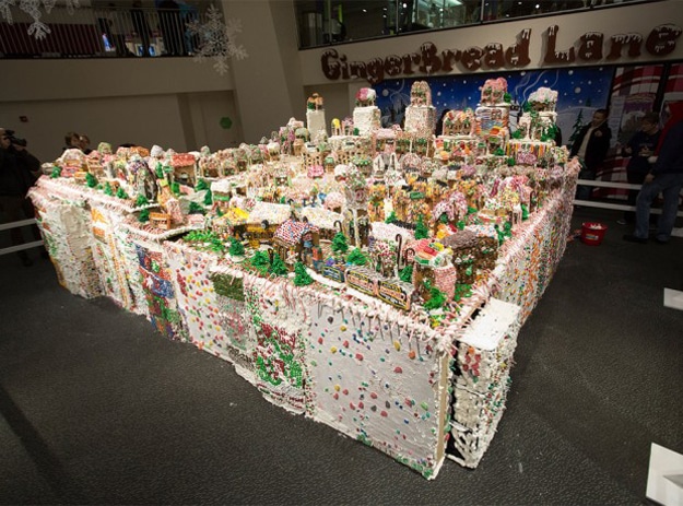 Behold The World’s Largest Gingerbread Village Too Beautiful To Eat