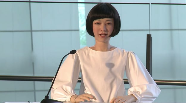 Japan Unveils World’s First Android Newscaster