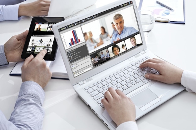 How To Manage A Remote Workforce With Video Conferencing