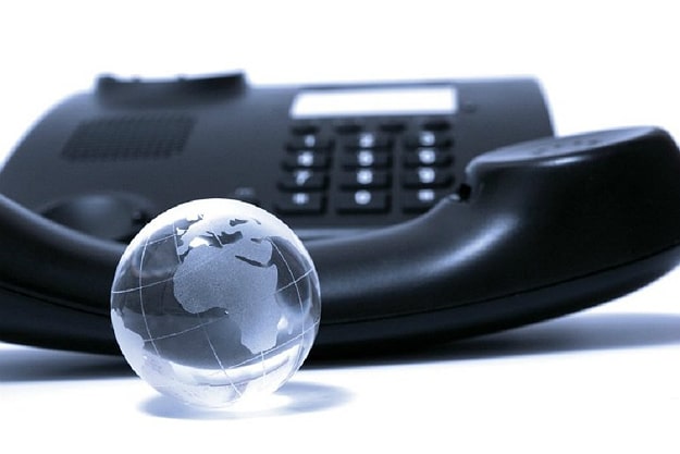 How To Enhance Your Business With VoIP Services