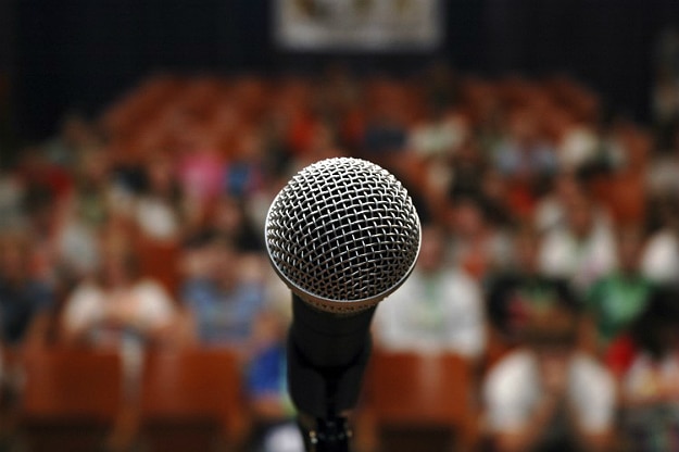 4 Tips On How To Use Video To Liven Up Your Presentations