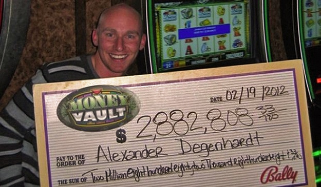 This Is What It Sounds Like When You Win $2.8 Million On Slots