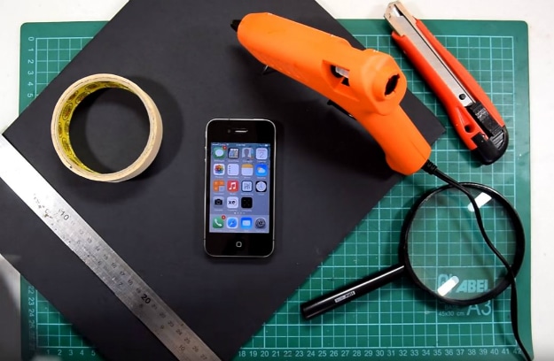 How To Make A Smartphone Projector Using A Shoebox