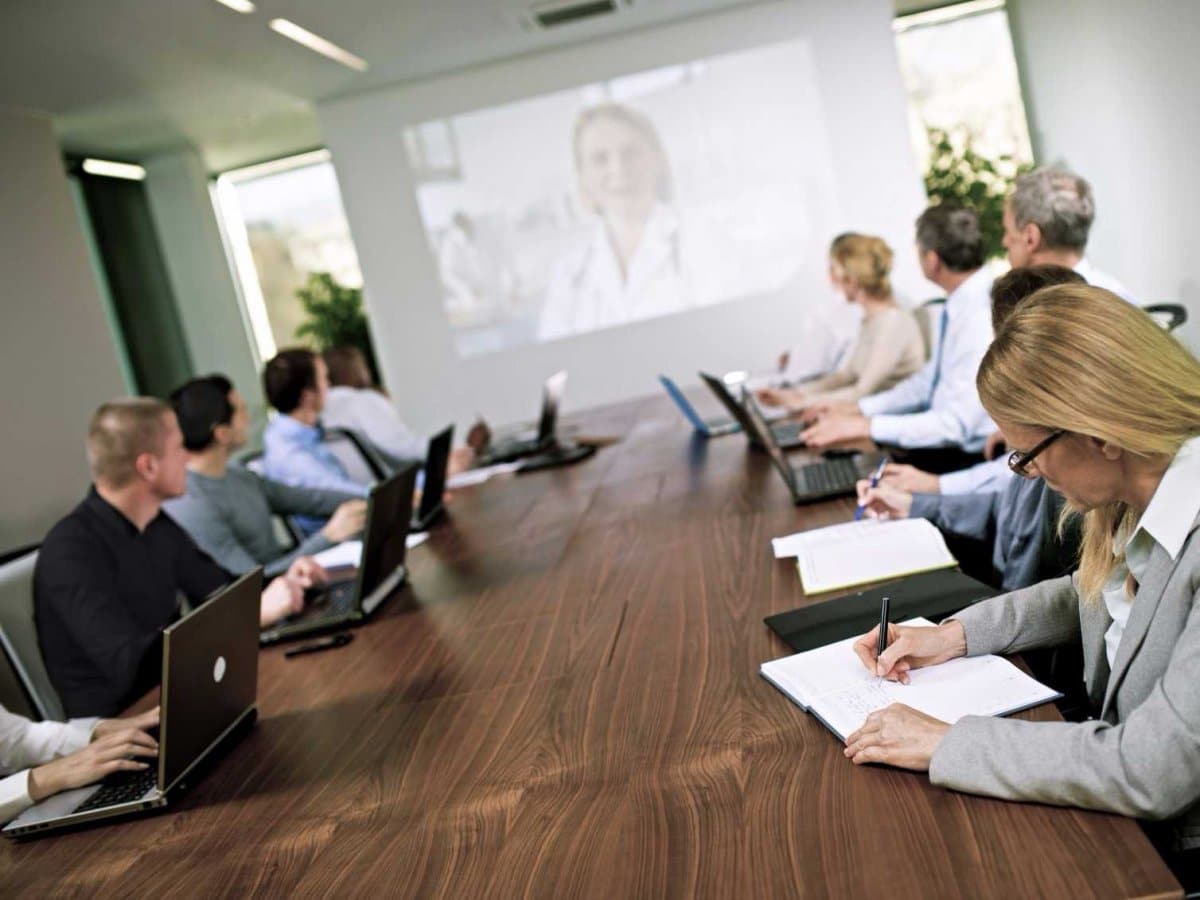 The Winner’s Guide To Effective Online Meeting Etiquette