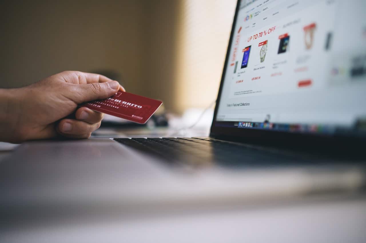 5 Essential And Important Tips For Safer Online Shopping