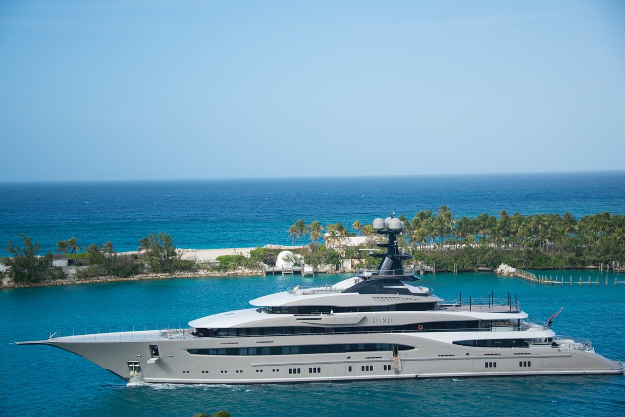 Does A Yacht Make A Good Investment?