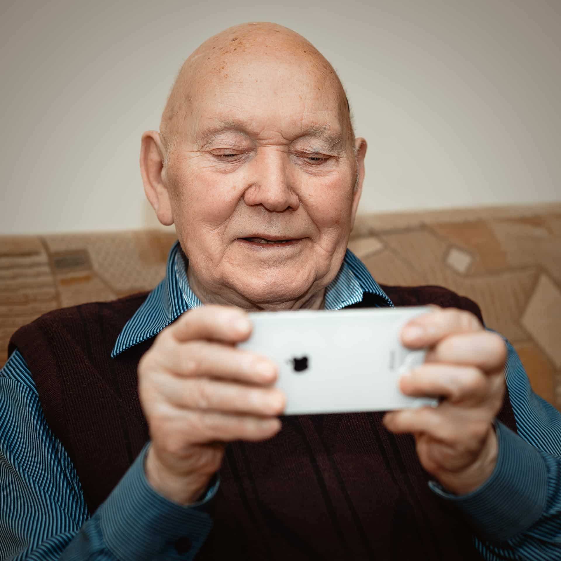 Seniors Benefit Playing Bingo Article Image