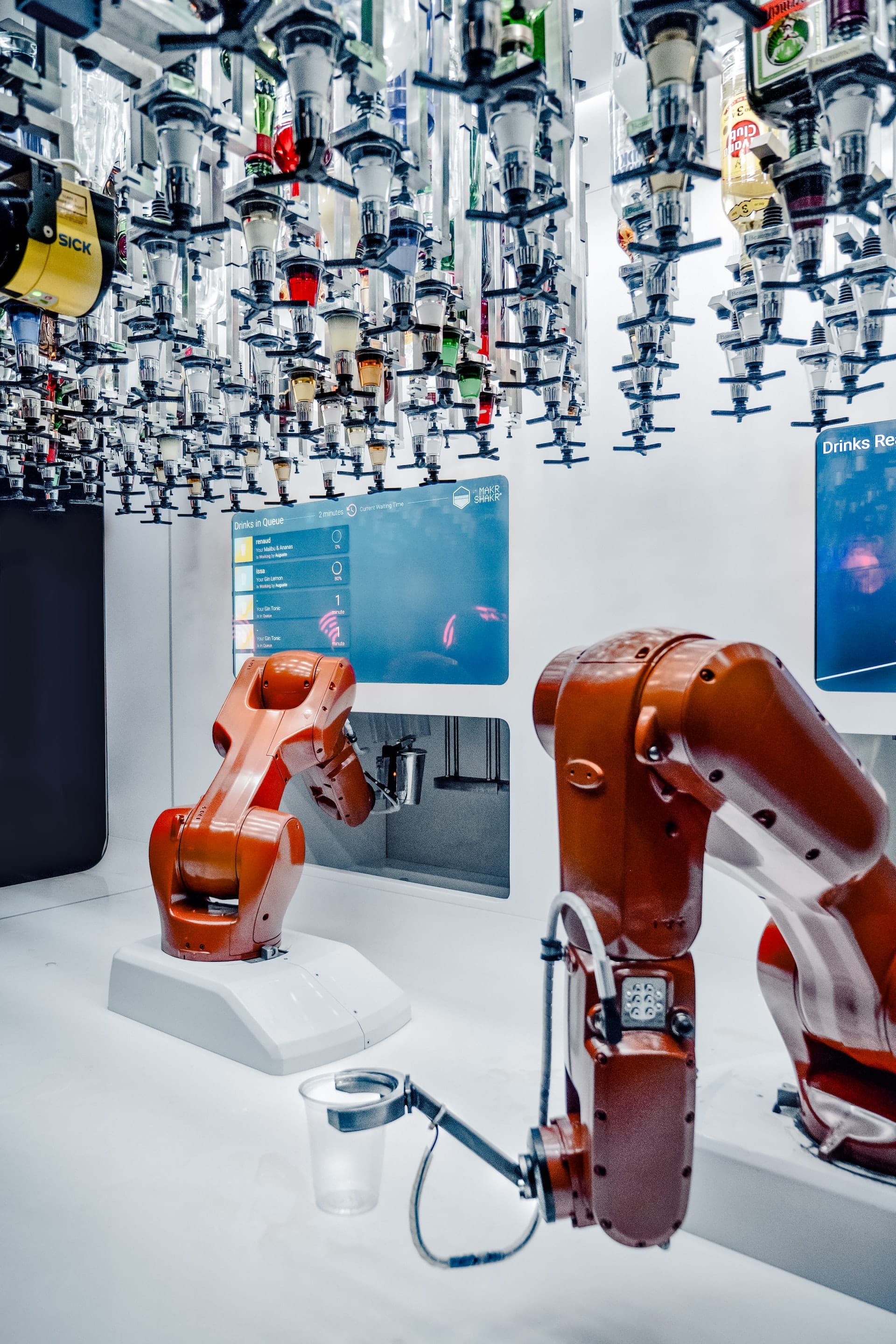 Robots Cobots Future Guide Article Image