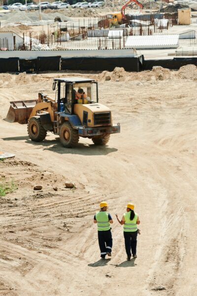 Construction Workers Using Telematics Technology Image2